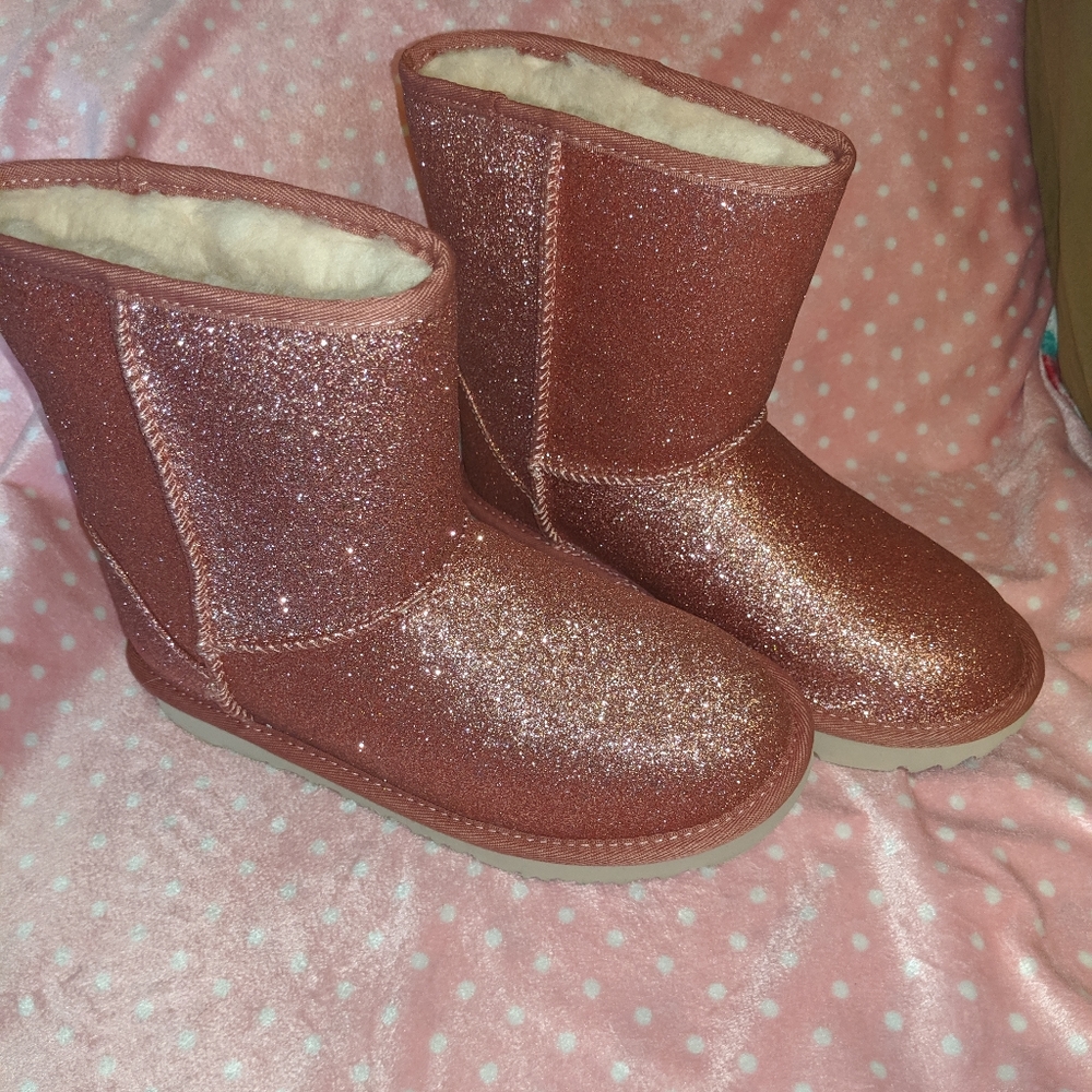 !NEW! UGG Boots